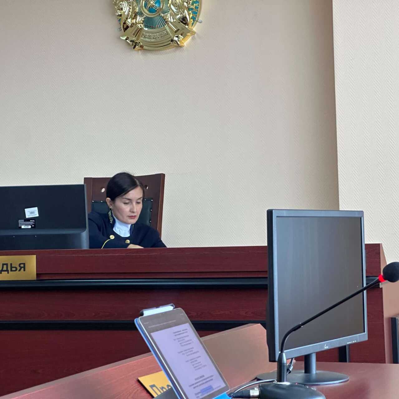 Наташа Яровенконың жалаңаш суреті