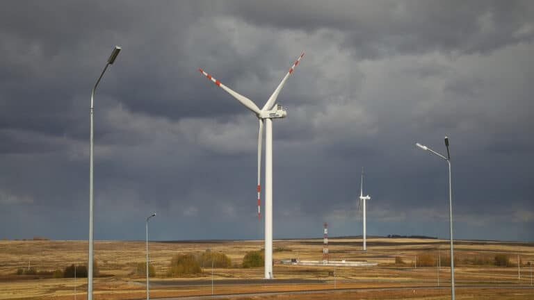 Wind and solar surpass coal as world’s top power sources