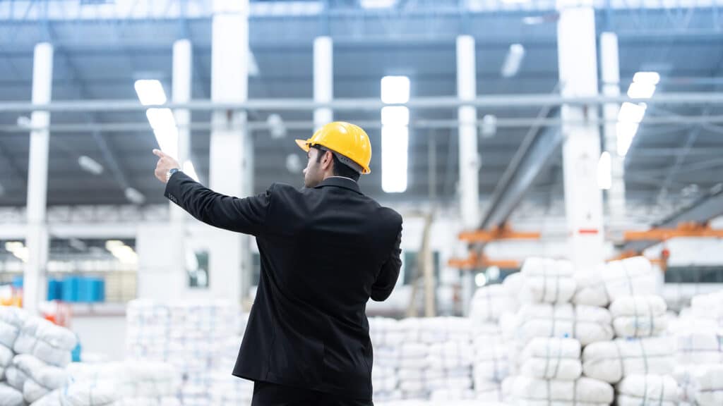 Рост строительства и промышленности замедлился в Казахстане