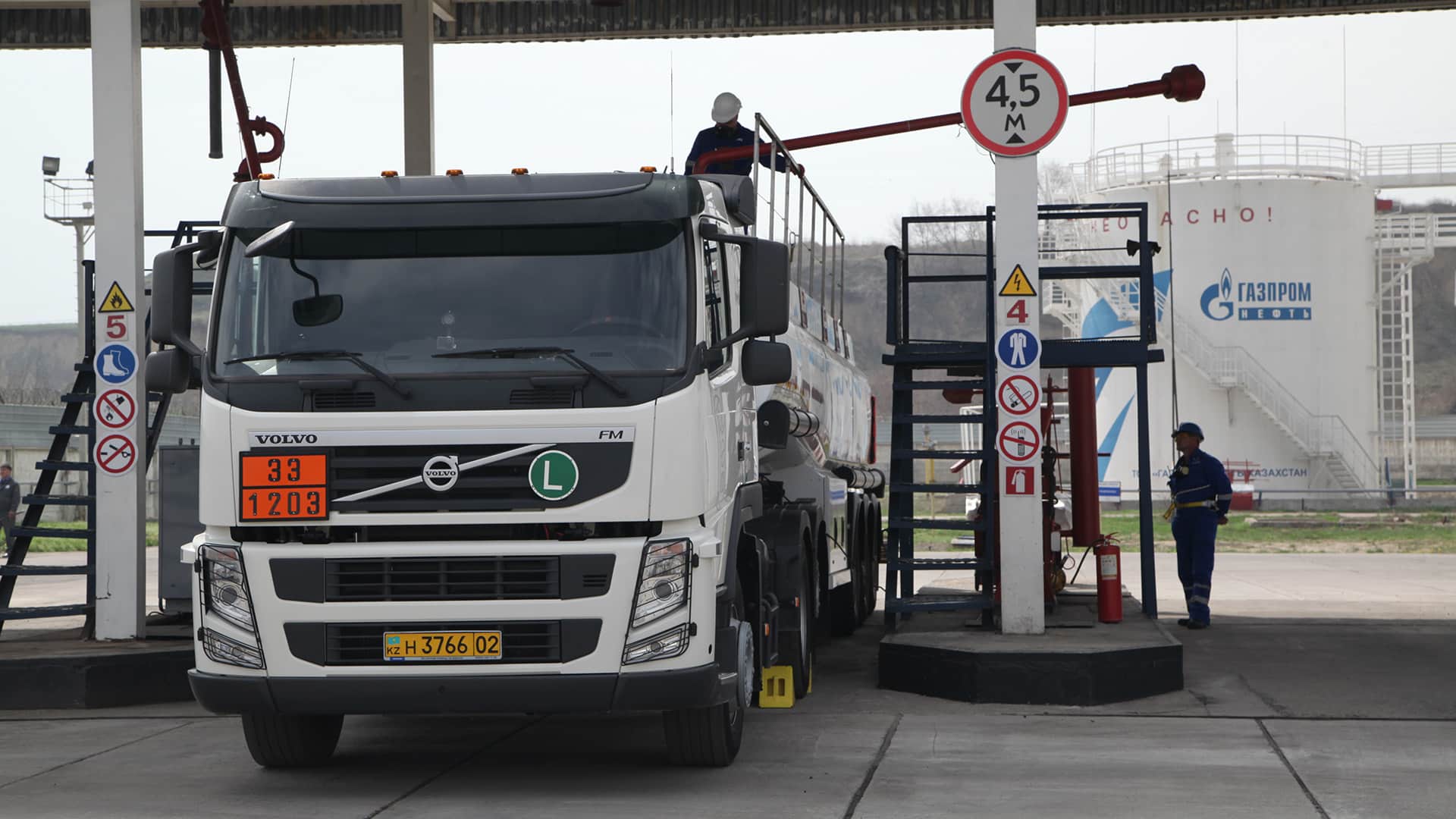 Бензин из России