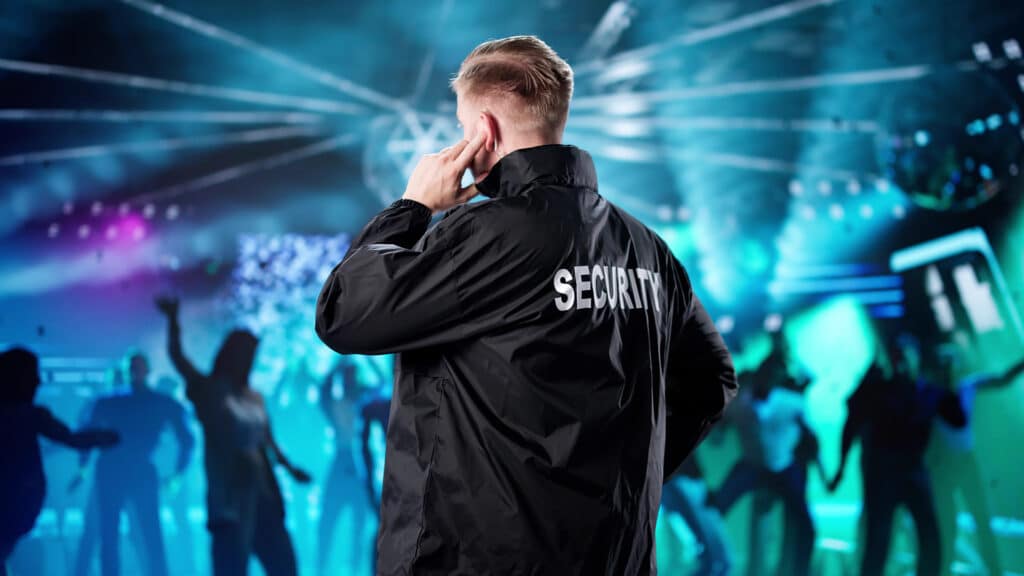 опасные клубы