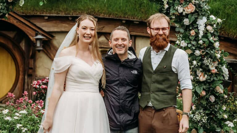 Elijah Wood surprises couple at ‘Lord of the Rings’ wedding