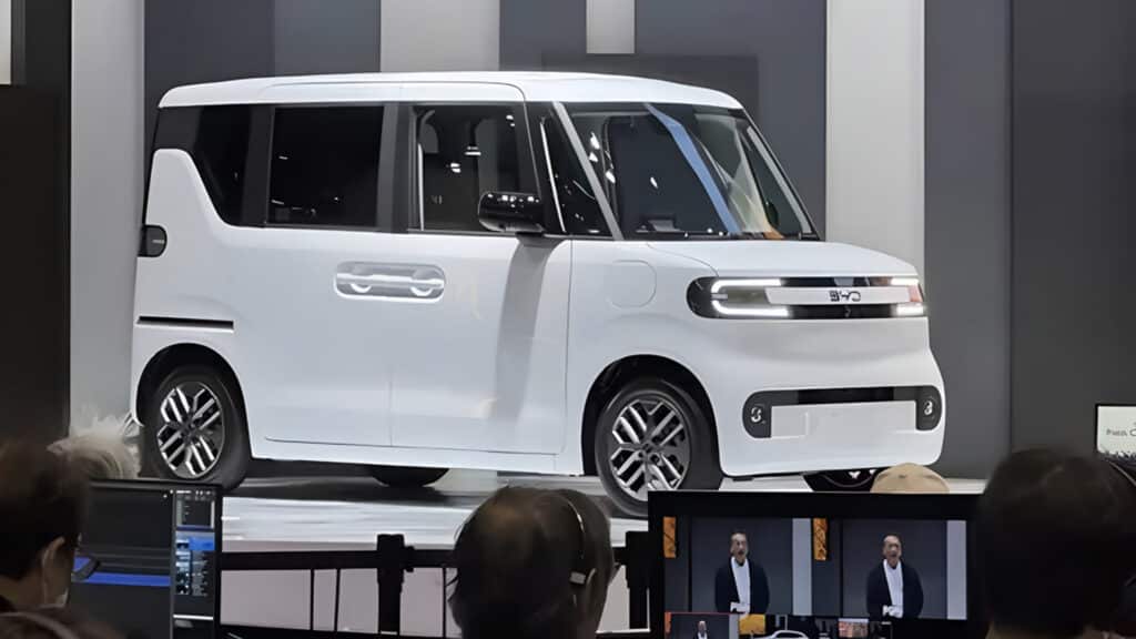 BYD раскрыла подробности о своем первом кей-каре Racco