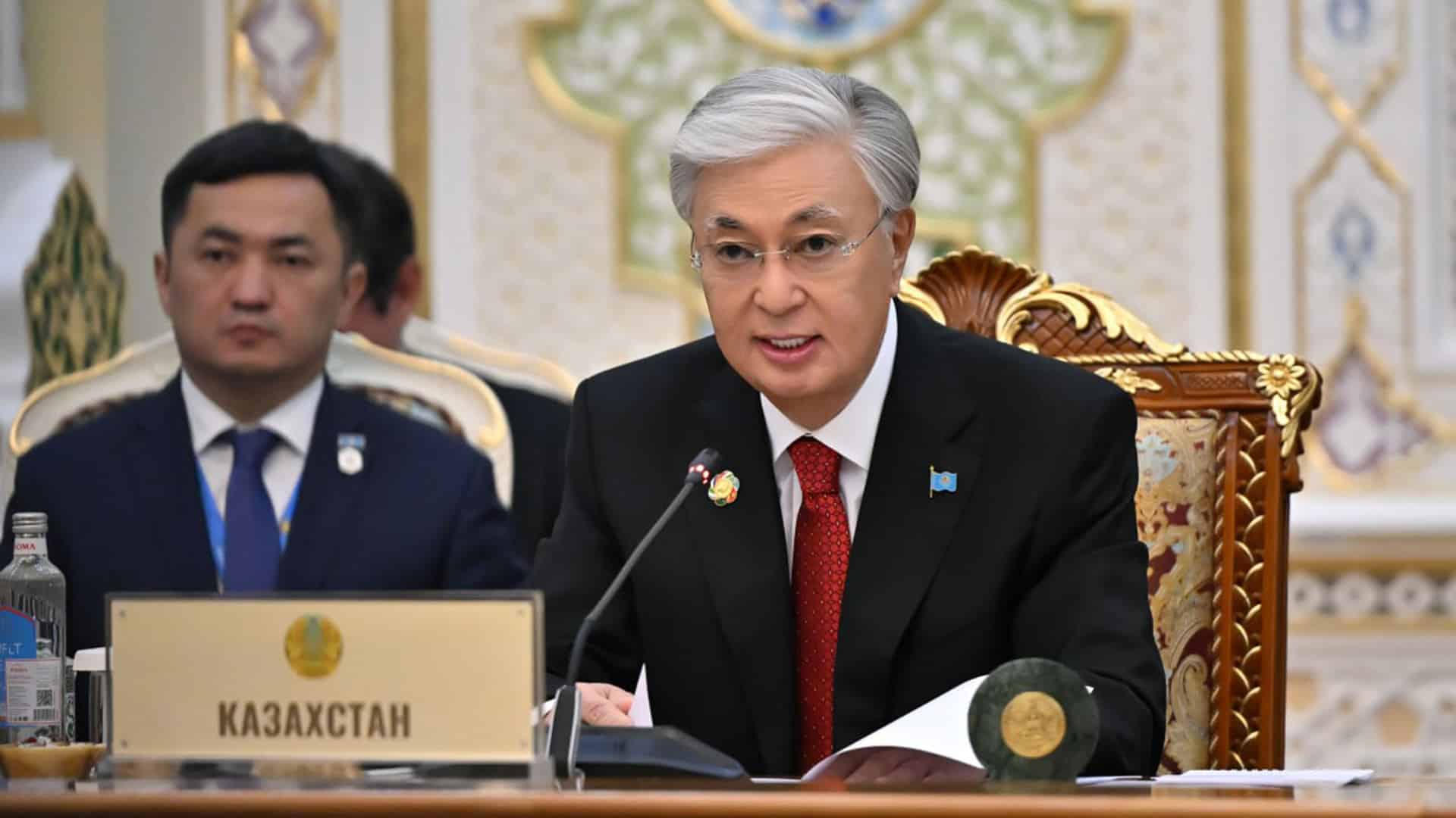 Порно жыныстық зорлық-зомбылық туралы бейне Орыстар жүкті әйелдермен жыныстық қатынасқа түсіп, олардың ішіндегі спермы