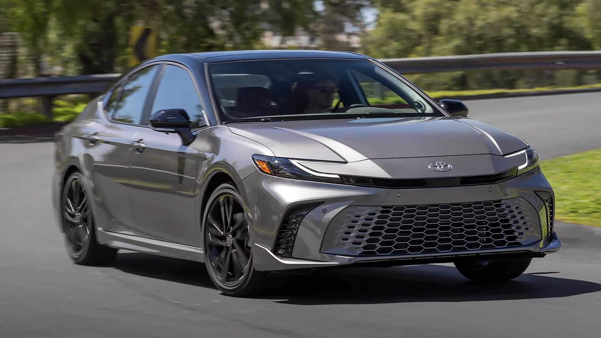 Toyota Camry, тойота Камри, самые продаваемые машины