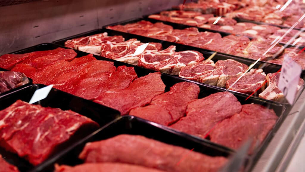 Минторговли займется посредниками на мясном рынке Казахстана