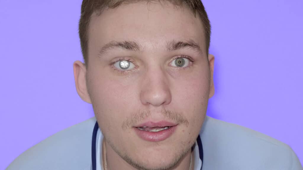 Фото: instagram.com/jonesjewelryco_, бильд-редактор: Дастан Шанай