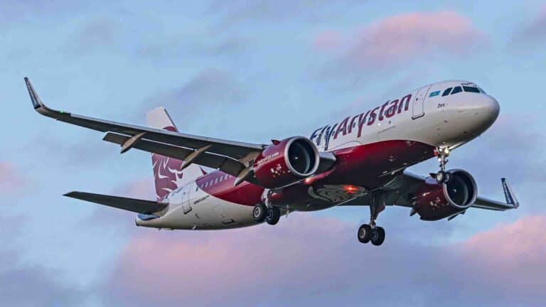 FlyArystan-дағы ұрлық: сотталушы ашық хат жариялап, әуе компаниясын айыптады