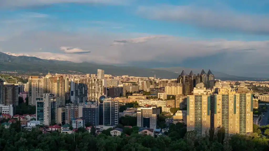 Власти придумали, как улучшить экологию Алматы