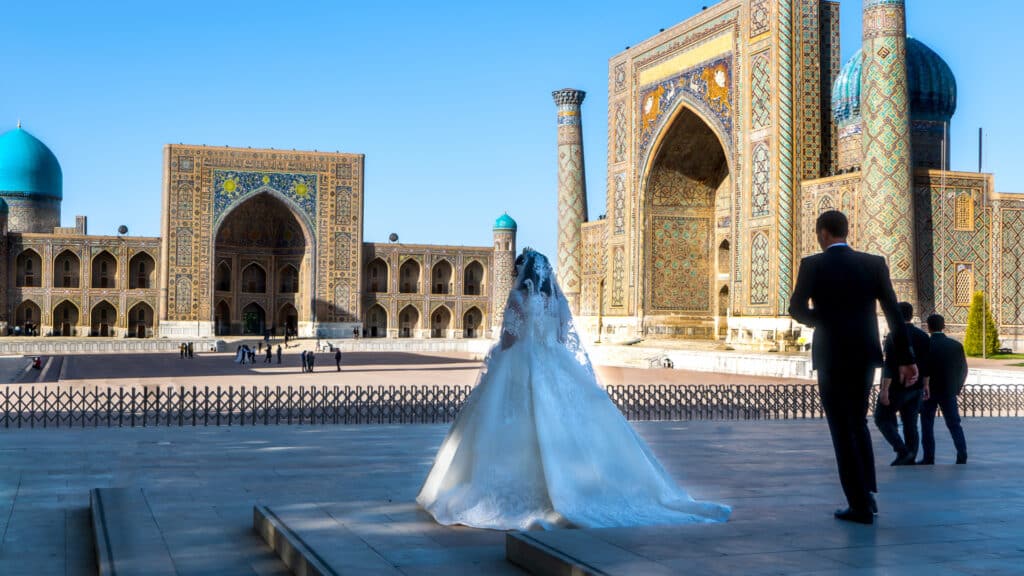 Пышные свадьбы решили побороть в Узбекистане за три месяца