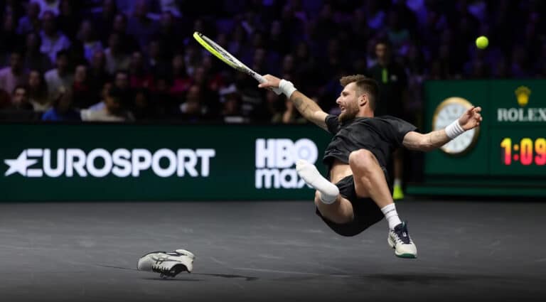 Bublik responds to Moutet’s pre-match taunts with Paris Masters win
