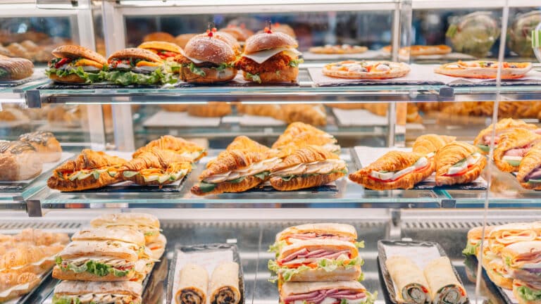 The Istanbul airport hack that unlocks free meals, according to a blogger