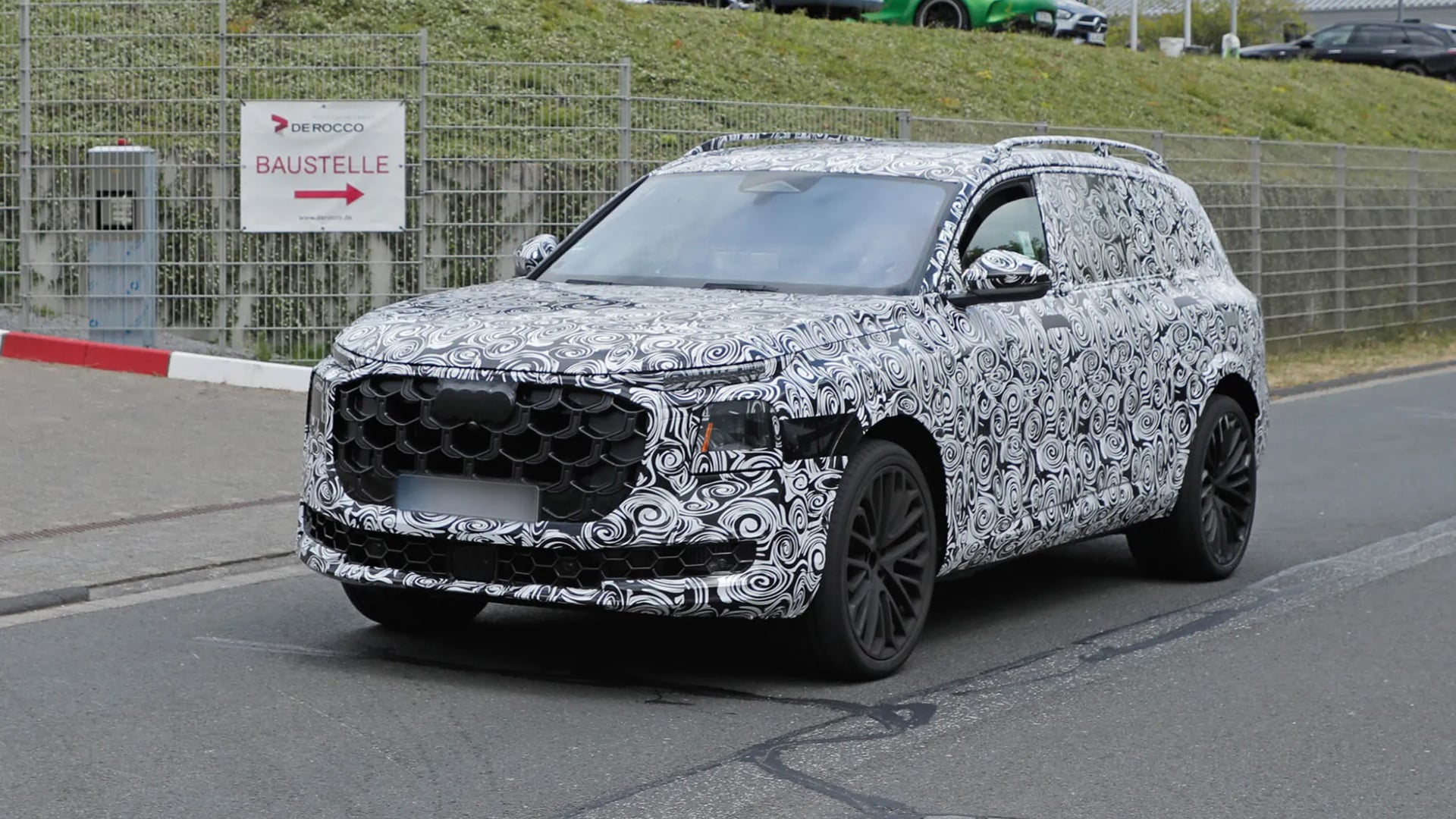 Audi Q9