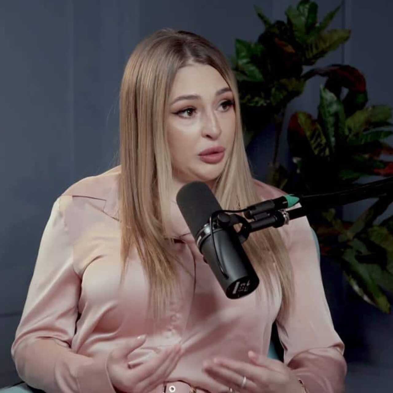 Студент дәретханада жатсынған