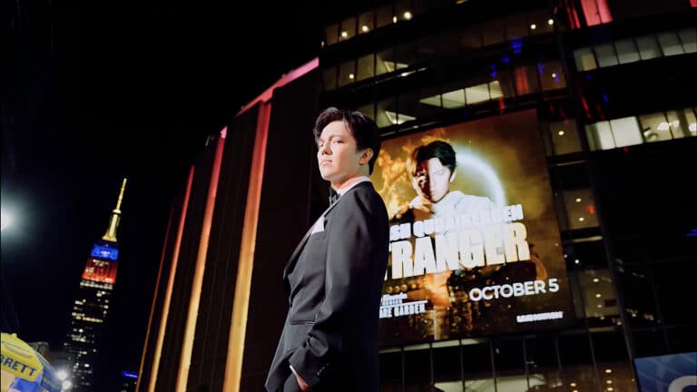 Dimash graces the stage at New York’s Madison Square Garden