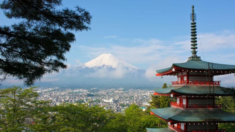 Almaty-Tokyo direct flights set for launch in spring 2026