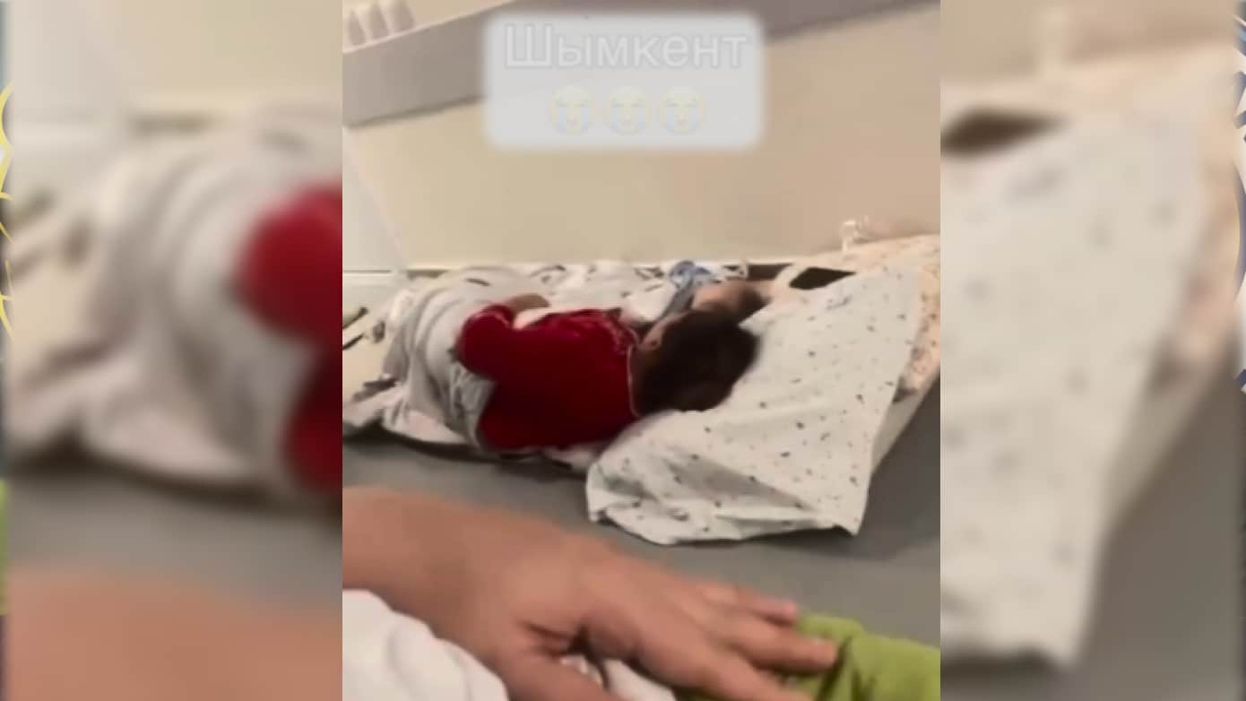 Догги стиліндегі қыздың әдемі суреті