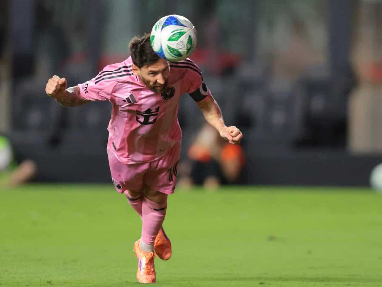 Мылқау аққұбалар порно