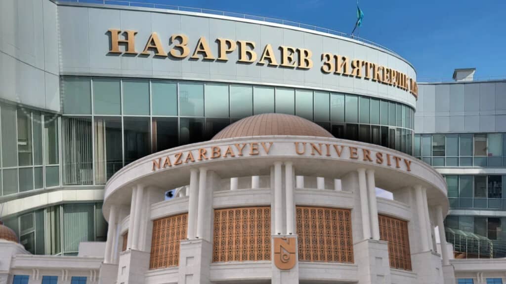 Коллаж: Kursiv.Media, бильд-редактор Ахтам Зиперов