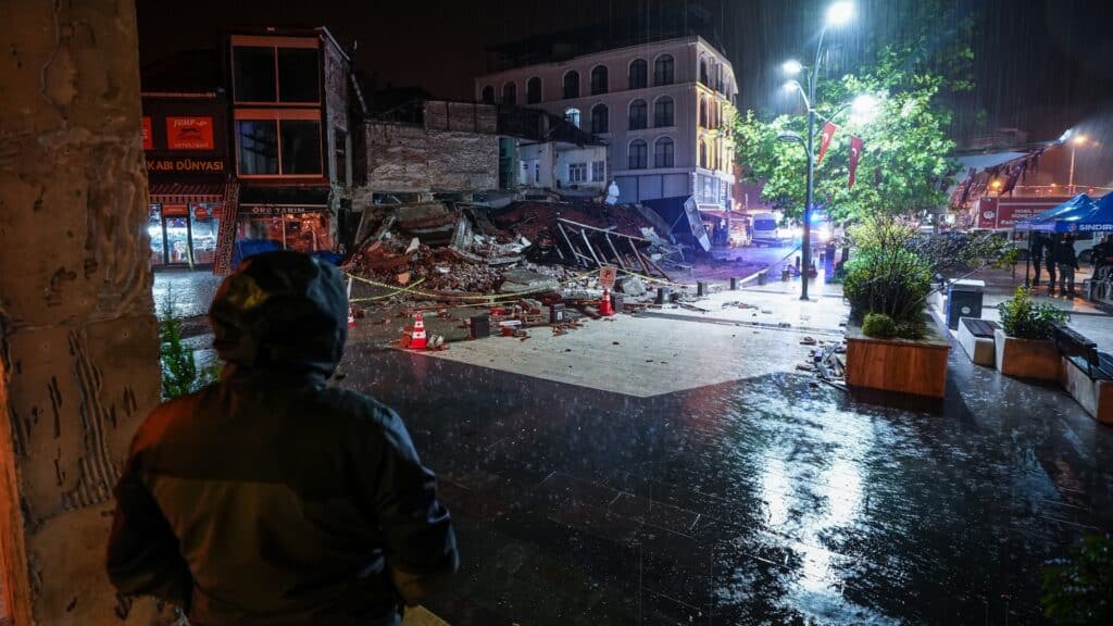 Түркияда қуаты 6,1 балдық жер сілкінісі болды