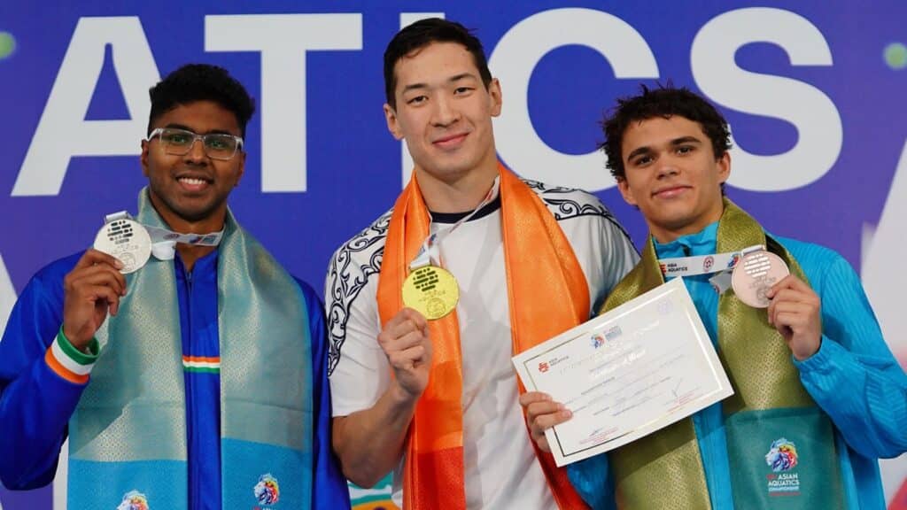 Казахстанские пловцы завоевали еще пять медалей на чемпионате Азии по плаванию в Индии. Адильбек Мусин принес нашей стране первое золото