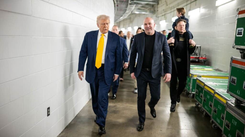 Президент США Дональд Трамп заявил, что анонсированный им турнир UFC на территории Белого дома состоится 14 июня. 