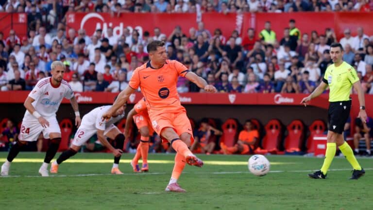 FC Barcelona’s Robert Lewandowski could continue his career in Turkey