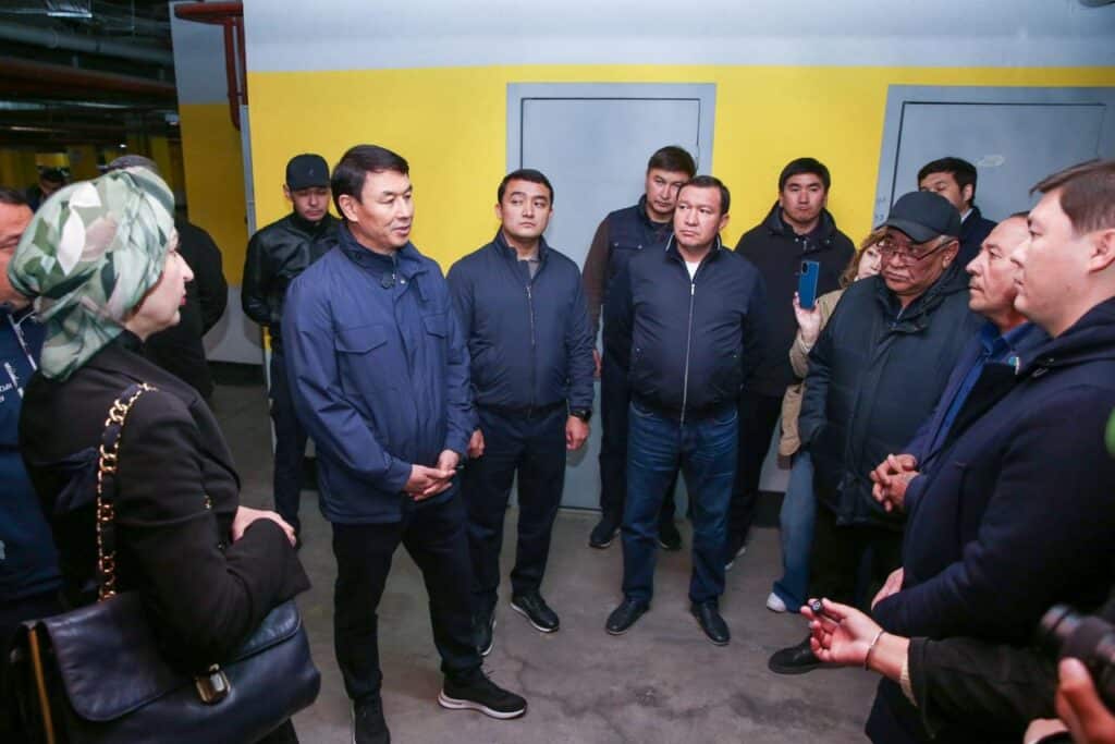 Аким Алматы обещал жителям «Коктема» не допустить уничтожения зеленых зон