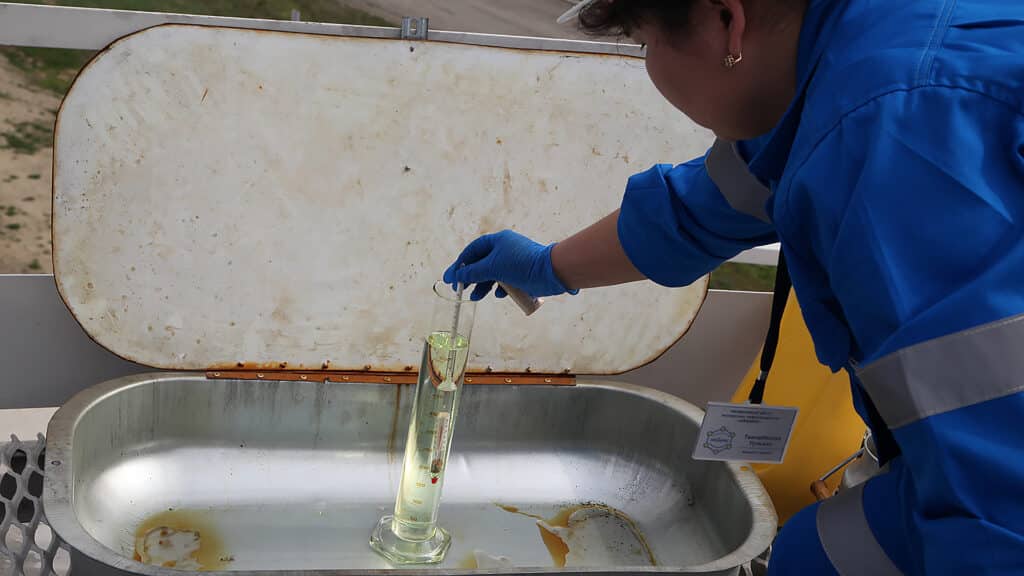 Эксперт рассказал, как самостоятельно выявить плохой бензин