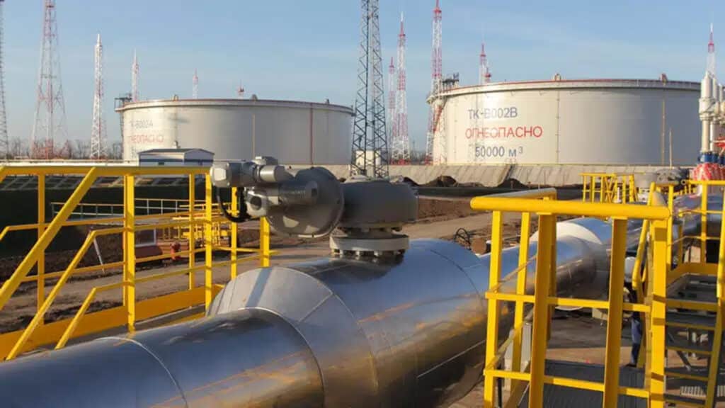 КТК возобновил отгрузку нефти после атаки беспилотников