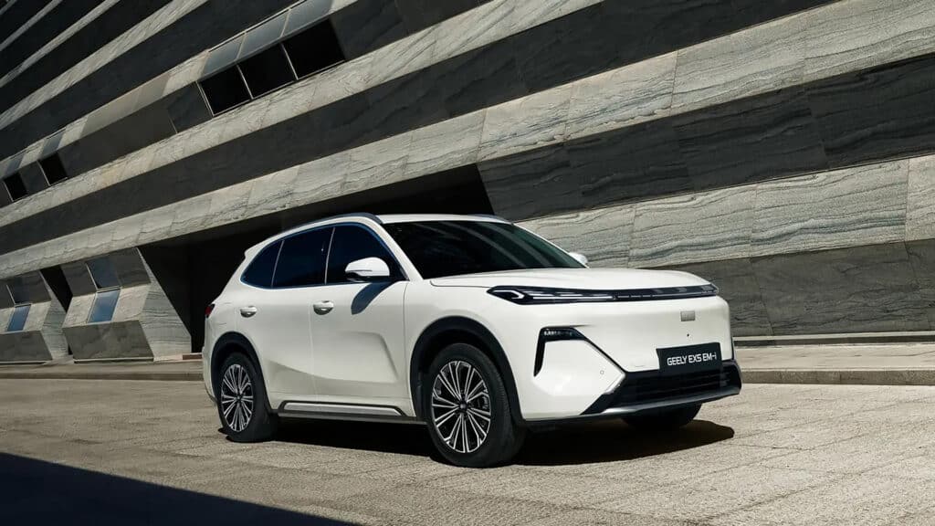 Geely EX5 может стать основой для нового казахстанского автомобиля