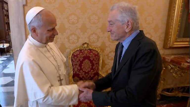 De Niro got the Pope’s ‘VIP’ gift. Turns out, it’s not that exclusive