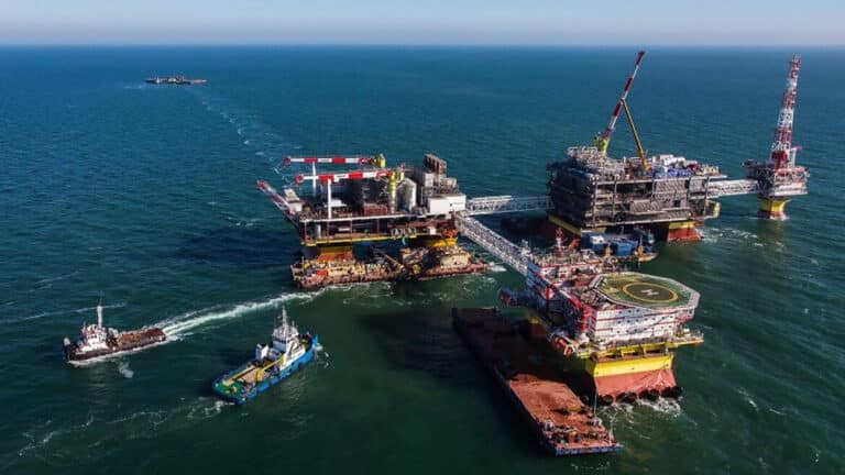 Lukoil’s Russian ties ‘trap’ Kazakh oil project on sanctions list