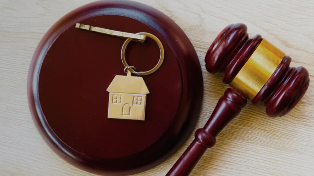 Жителям Косшы вернут заложенные застройщиком квартиры только после суда