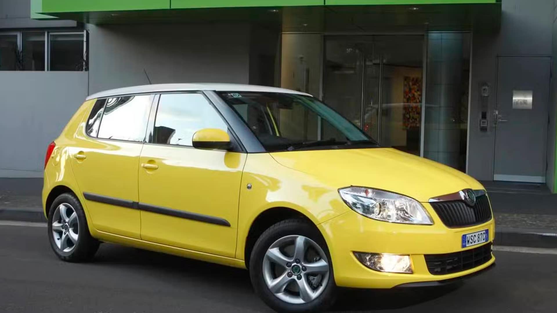 авто с пробегом в Казахстане skoda fabia, шкода фабия казахстан