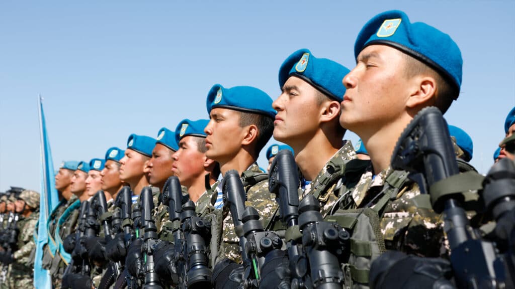 избежать призыва в Казахстане