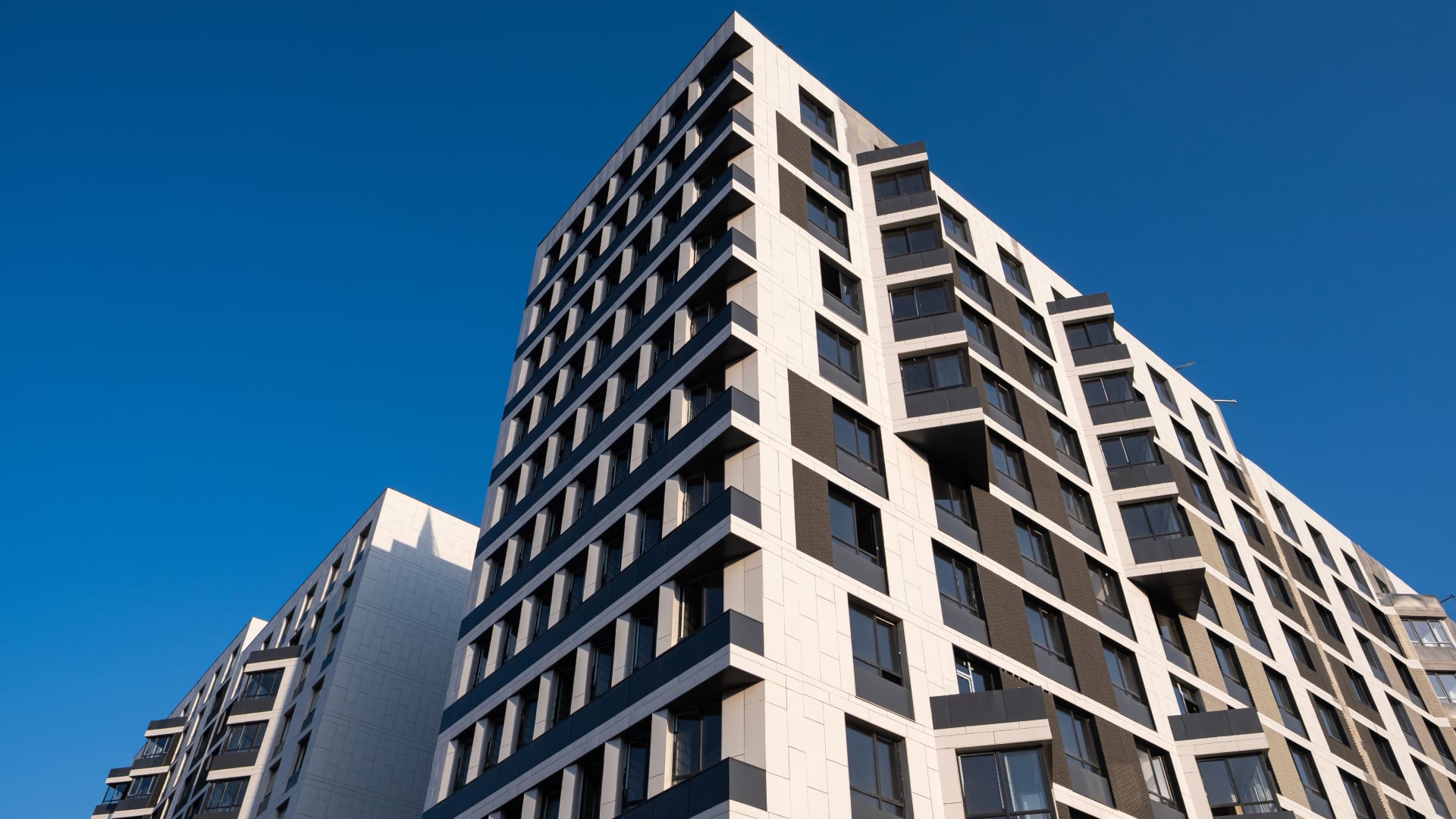 Цены на жилье выросли в Алматы/