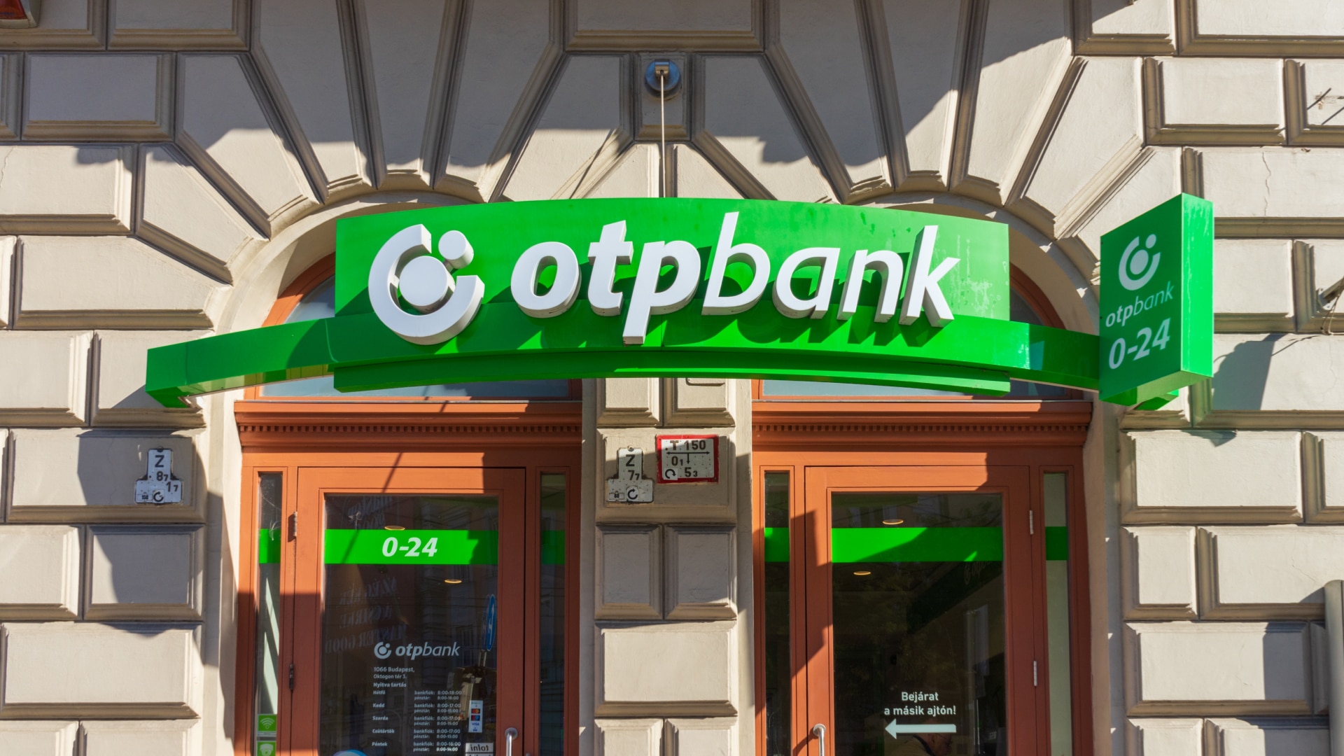 ForteBank или Bank RBK? Кто может быть продан венгерскому банку