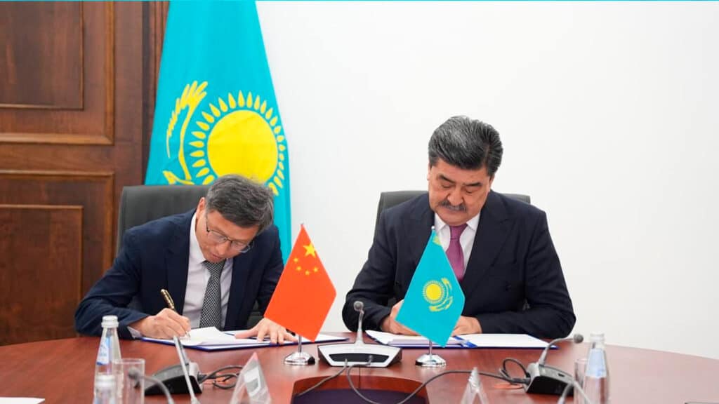 Мусоросжигающие заводы построят в Астане и Шымкенте