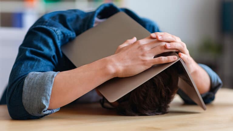 Millennials earn the highest salaries, Zoomers earn the lowest in Kazakhstan