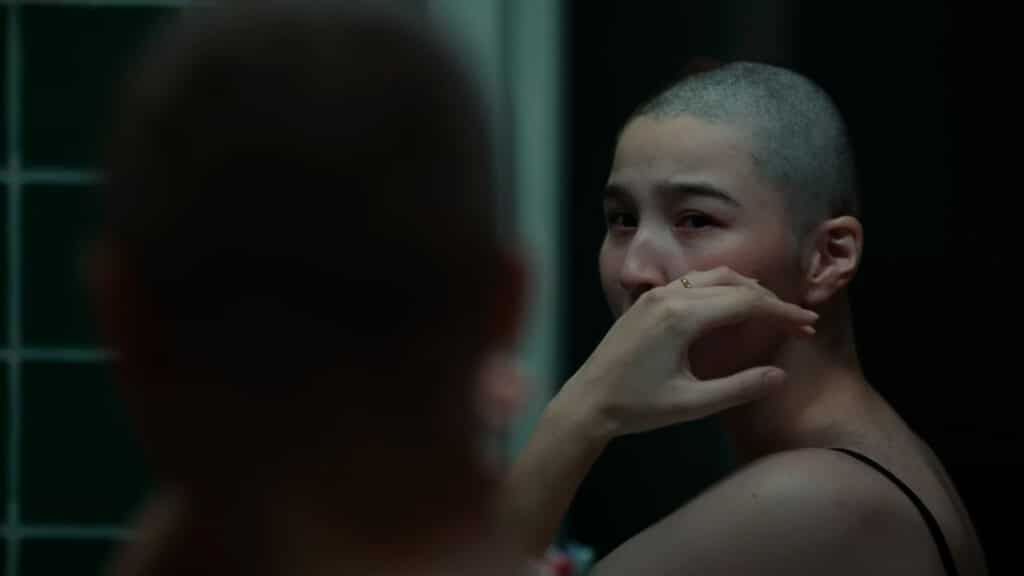 Жестокий «Ауру» возглавил прокат Казахстана вопреки цензуре и собирает полные залы