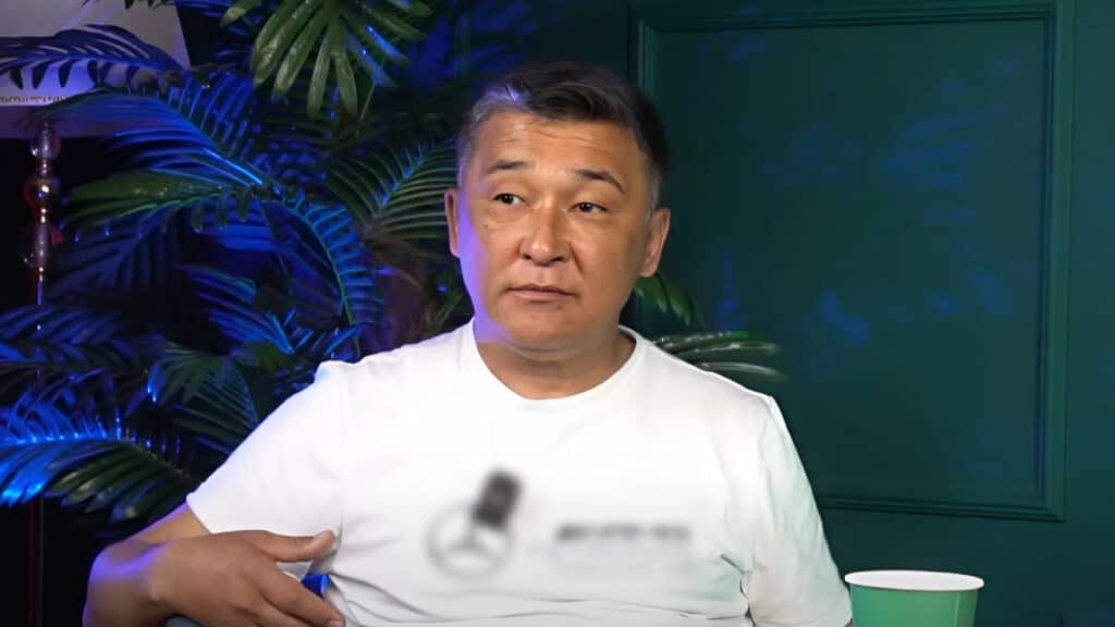 Алмат Сақатов танымал адамдардың жеке өмірлерін сөз ететіндерді де сөзбен түйреп өтті / фото: ашық дереккөзі