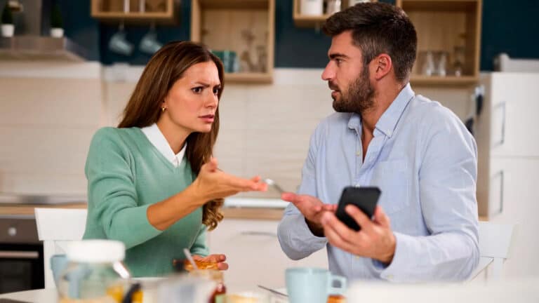 Watch social media reactions: Likes can be evidence in Turkish divorces