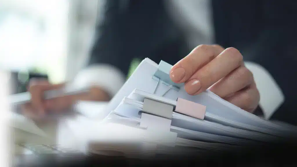 Ай сайын жүйеге жалған жұмыс уақыты табельдері енгізіліп отырған / фото: shutterstock