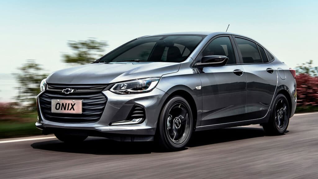 Chevrolet Onix почти догнал Kia Sportage по продажам новых авто в Казахстане