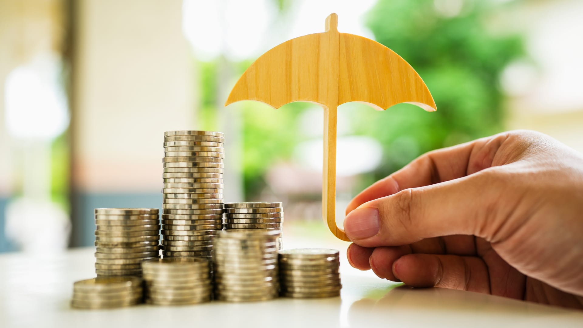 Повышать гарантии по депозитам не нужно считают в крупнейшем банке страны