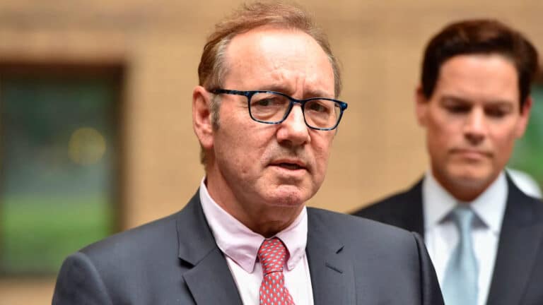 Kevin Spacey says he has no home after cancellation