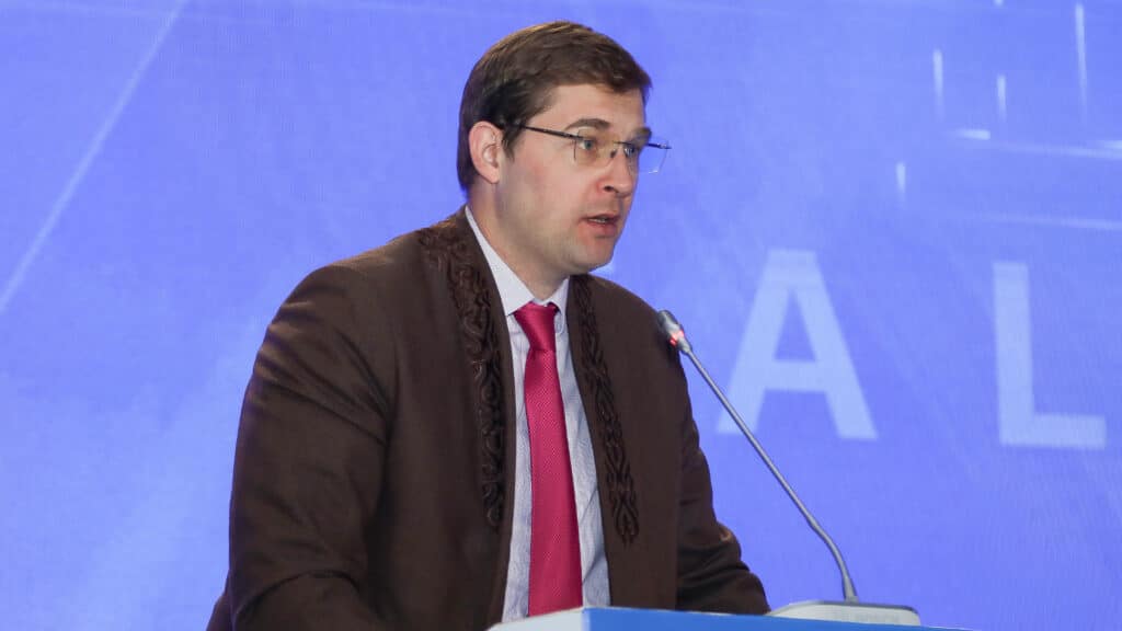 Тимур Турлов