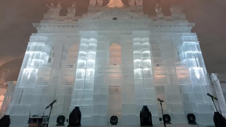 Ice dome awaits visitors in Slovakia’s High Tatras