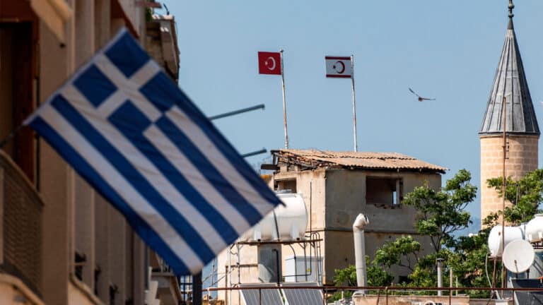 Cyprus leaders signal willingness to restart peace talks